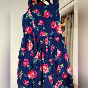 Girl dress used good condition